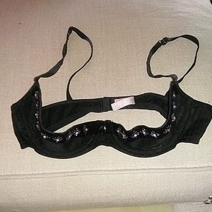 👛 Victoria's Secret Bra